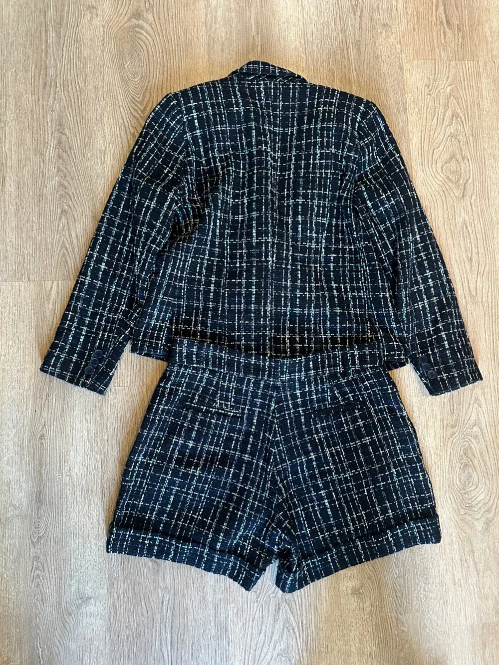 Karen Millen Navy Tweed Jacket and Shorts Matching Set 12